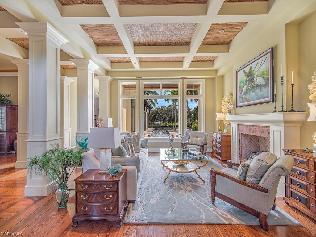 MARINA POINTE - Residential