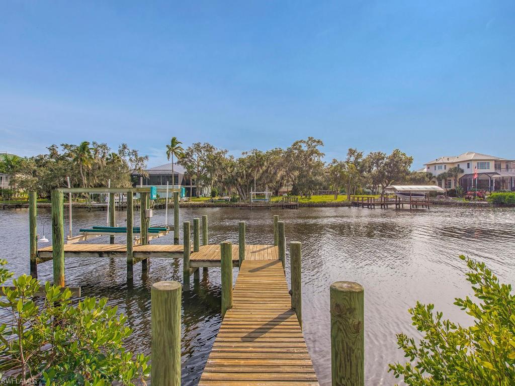 MARINA POINTE - Residential