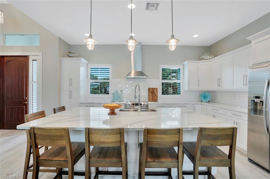 ISLES OF CAPRI - Residential