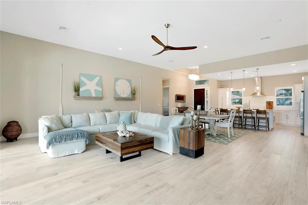 ISLES OF CAPRI - Residential