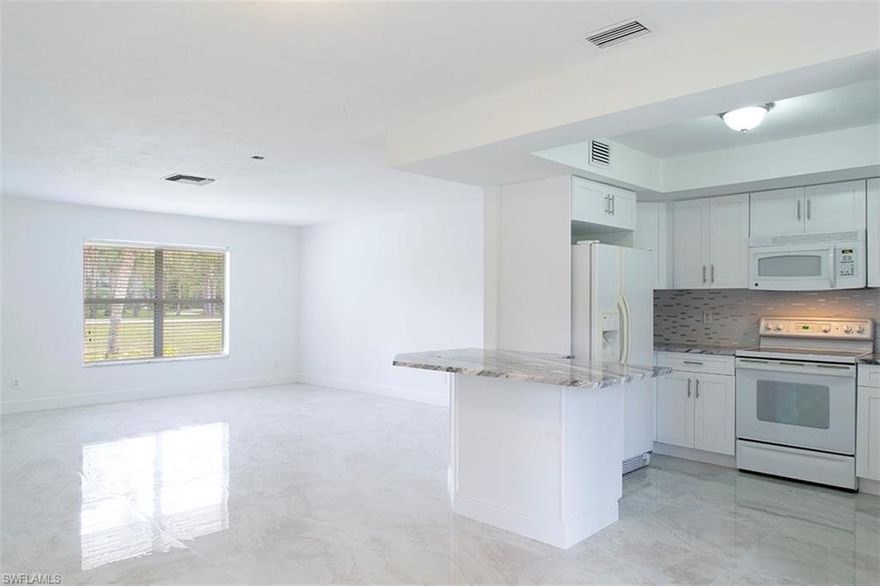 Home has been fully renovated. New roof in 2018
Reverse Osmosis. Excellent location surrounded by beautiful homes in the entire street. Less than 5 min from Collier Blvd. This property has a huge 1200 sq ft storage in the back of the house with permits.