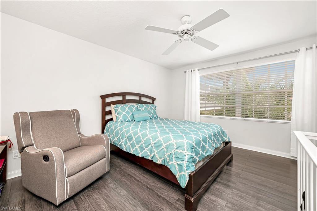 VILLAGE WALK - Residential