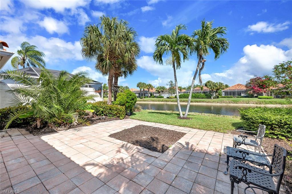 VILLAGE WALK - Residential