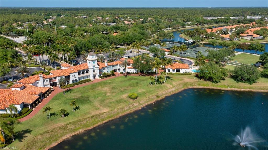 VILLAGE WALK - Residential