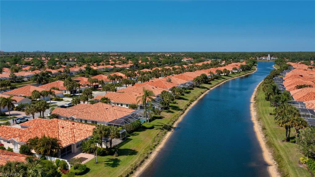 VILLAGE WALK - Residential