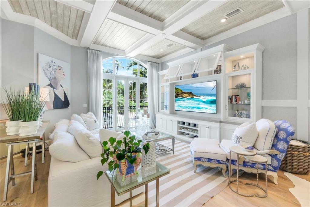 VILLAS TIVOLI - Residential