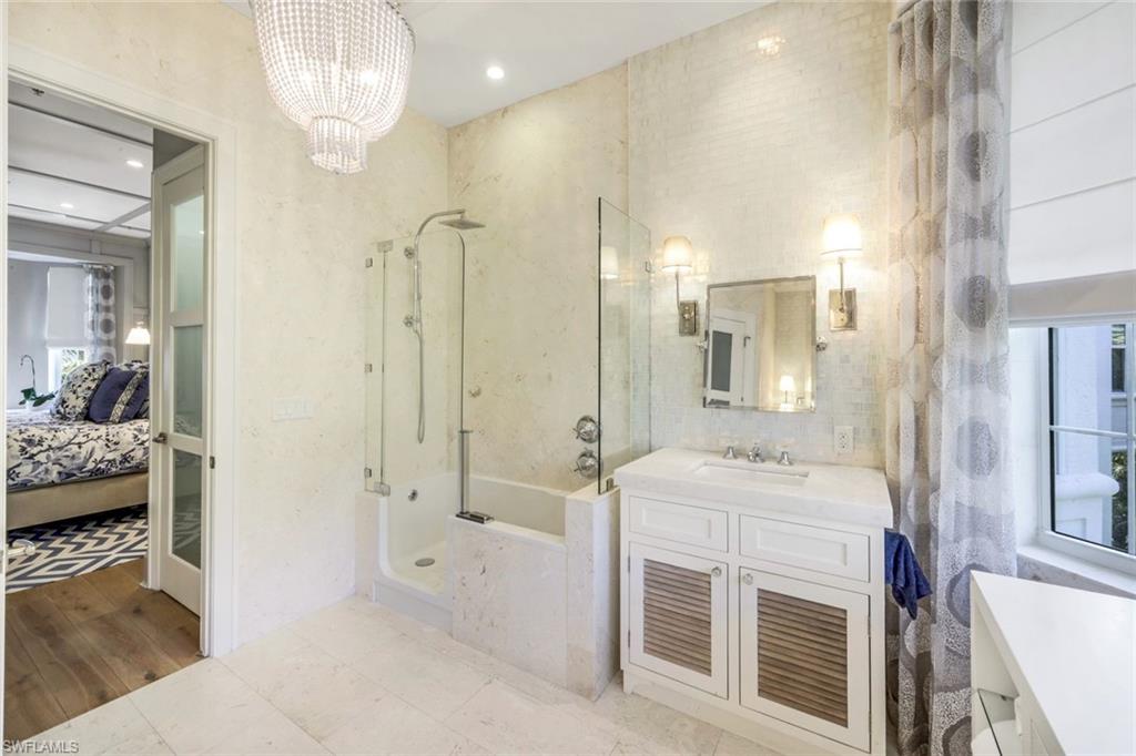 VILLAS TIVOLI - Residential