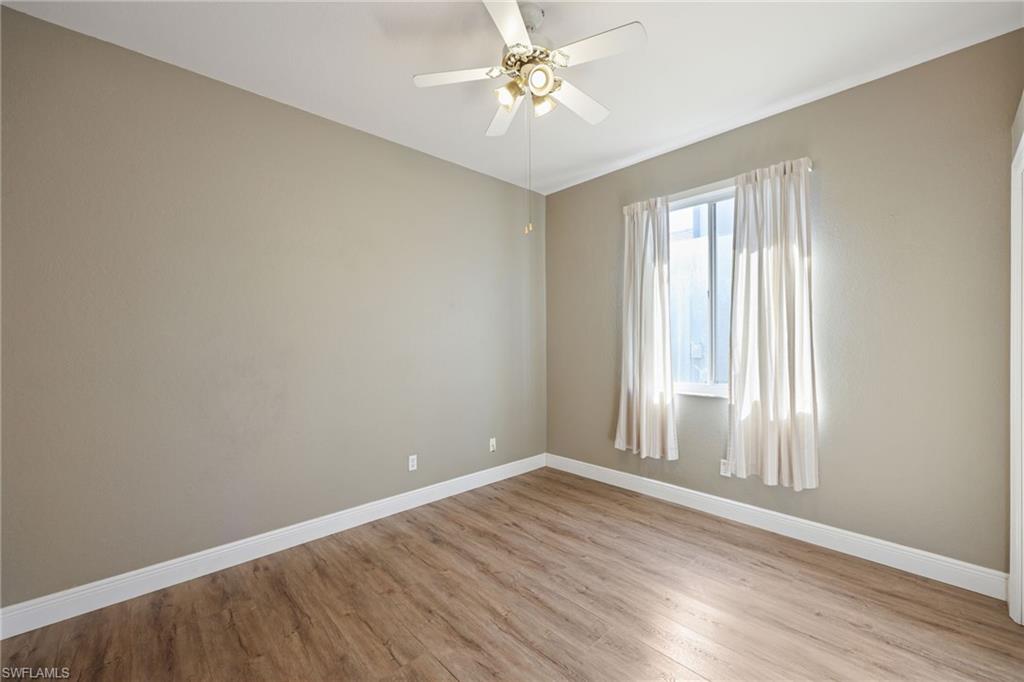 REFLECTION LAKES - Residential