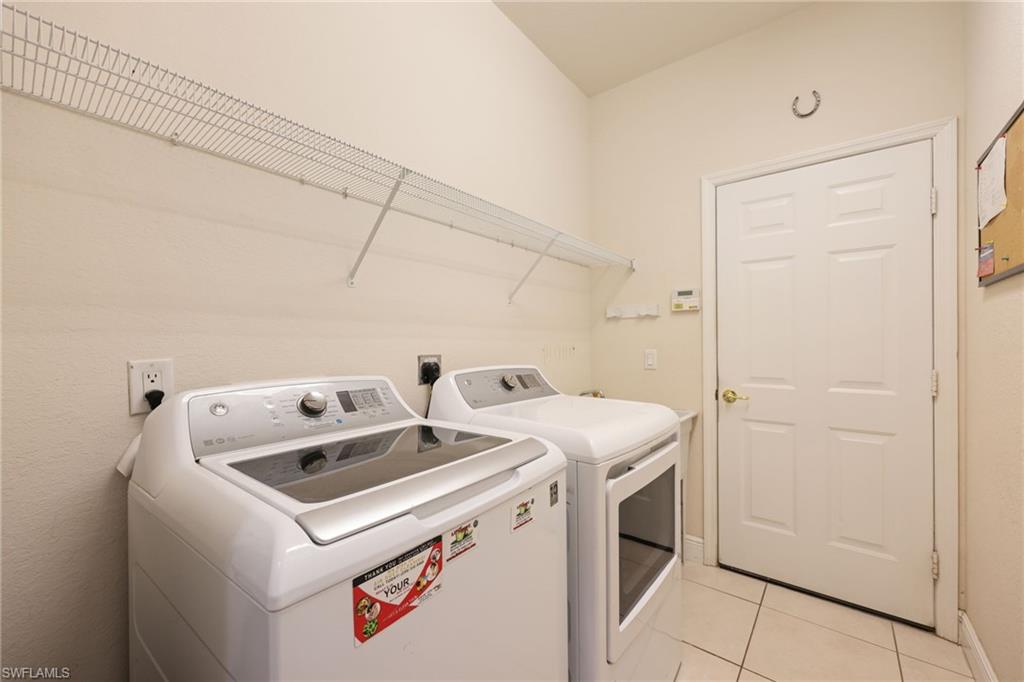 REFLECTION LAKES - Residential