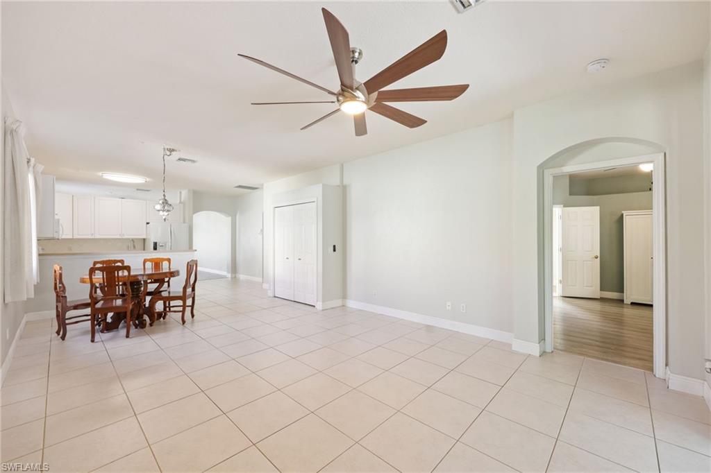 REFLECTION LAKES - Residential