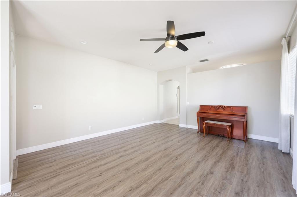 REFLECTION LAKES - Residential