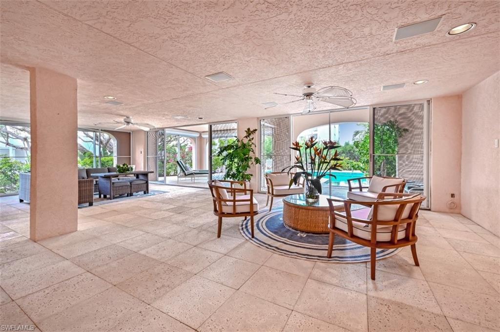 CASA MAR - Residential