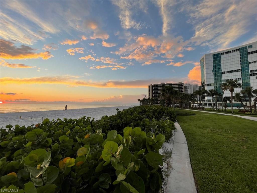 CASA MAR - Residential