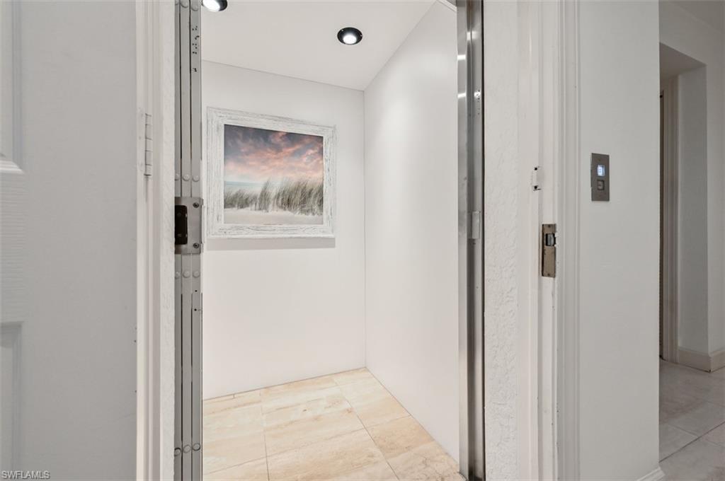 CASA MAR - Residential