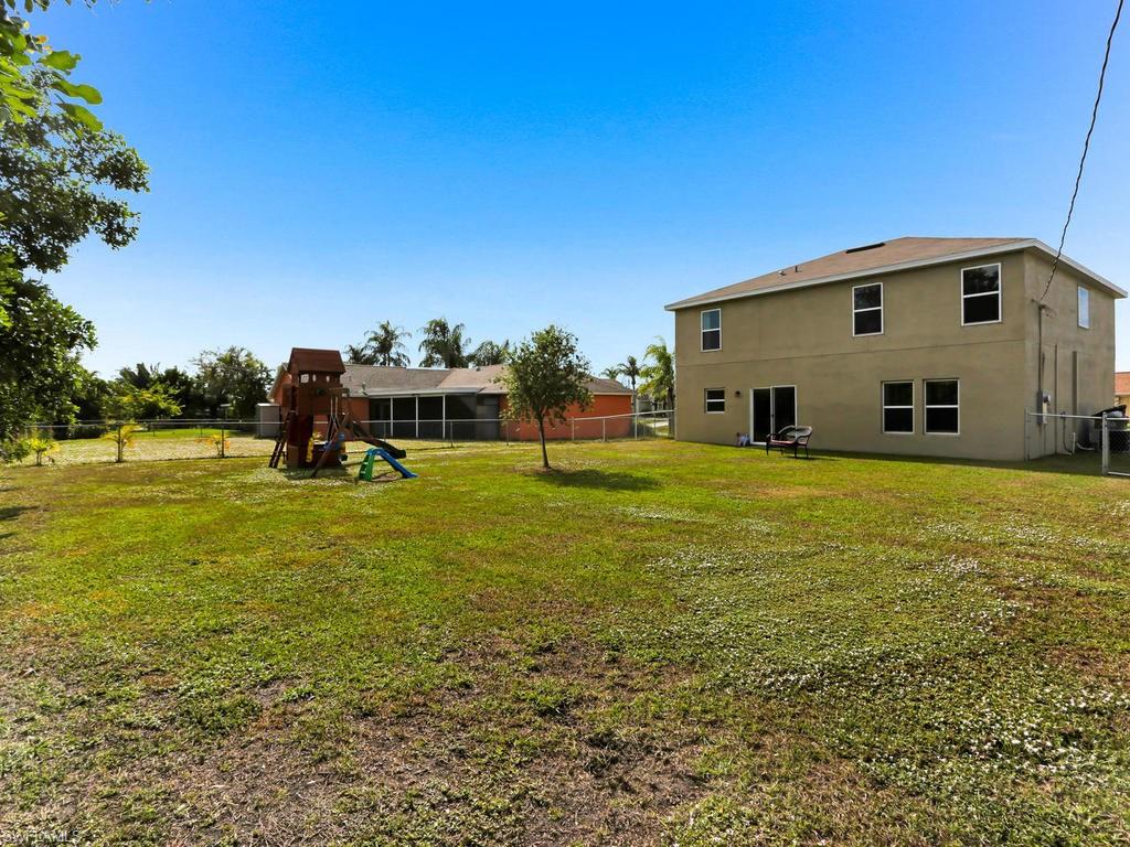 CAPE CORAL - Residential