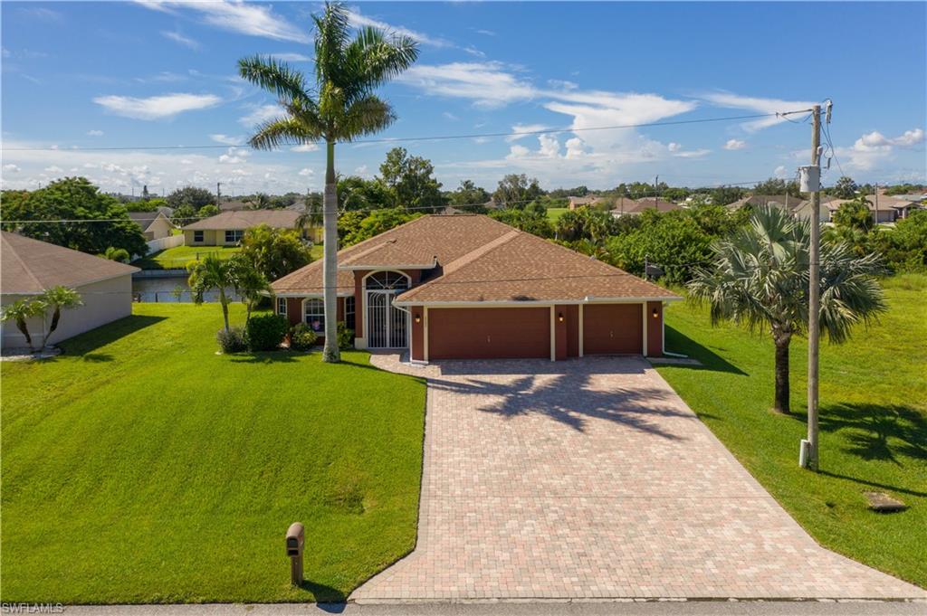 CAPE CORAL - Residential