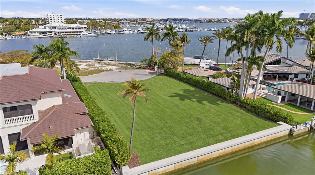 AQUALANE SHORES - Land