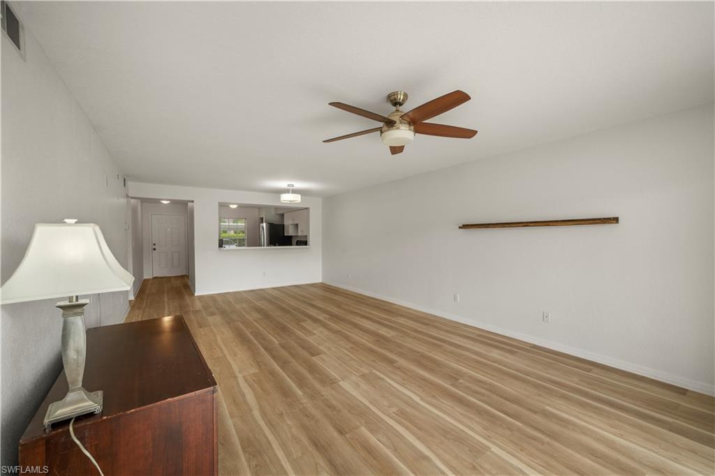 VICTORIA SHORES - Residential