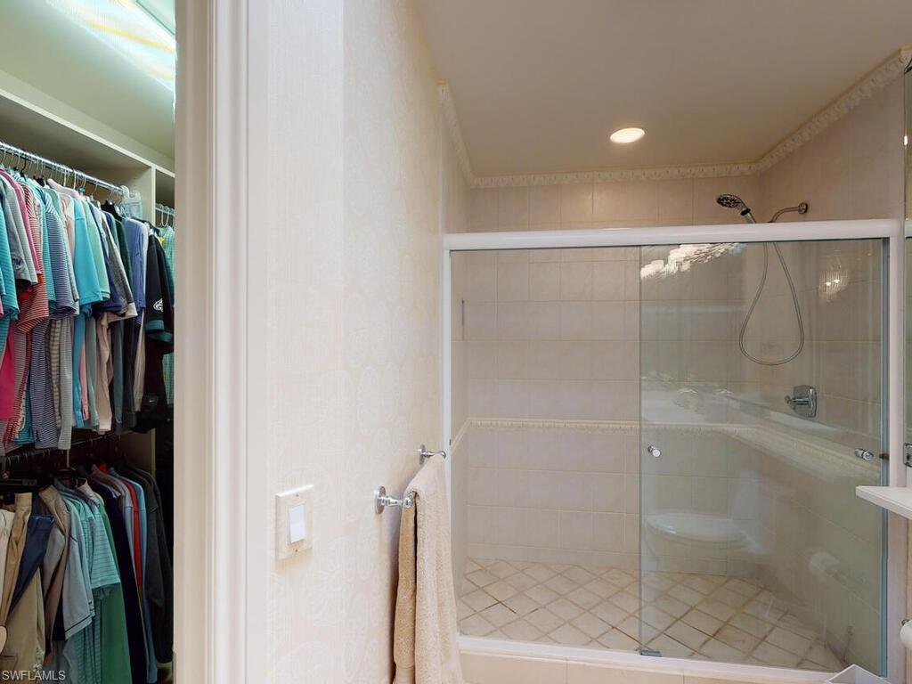 RIVIERA - Residential