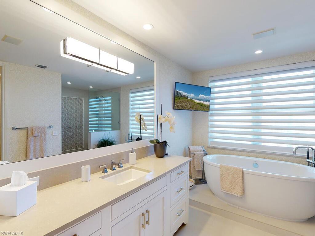 RIVIERA - Residential