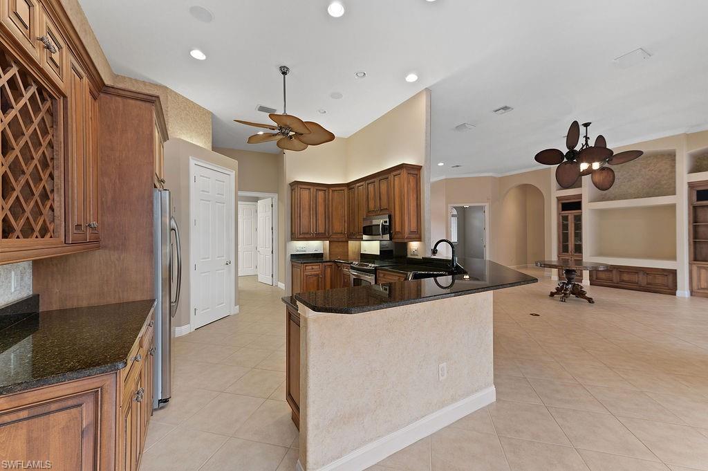 EDGEWATER - Residential