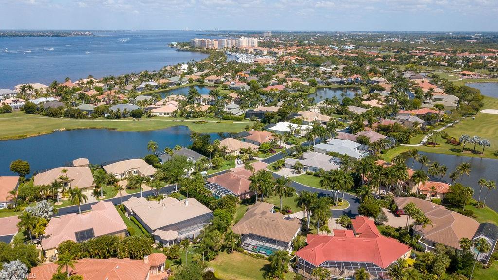 EDGEWATER - Residential