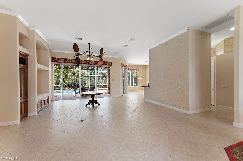 EDGEWATER - Residential