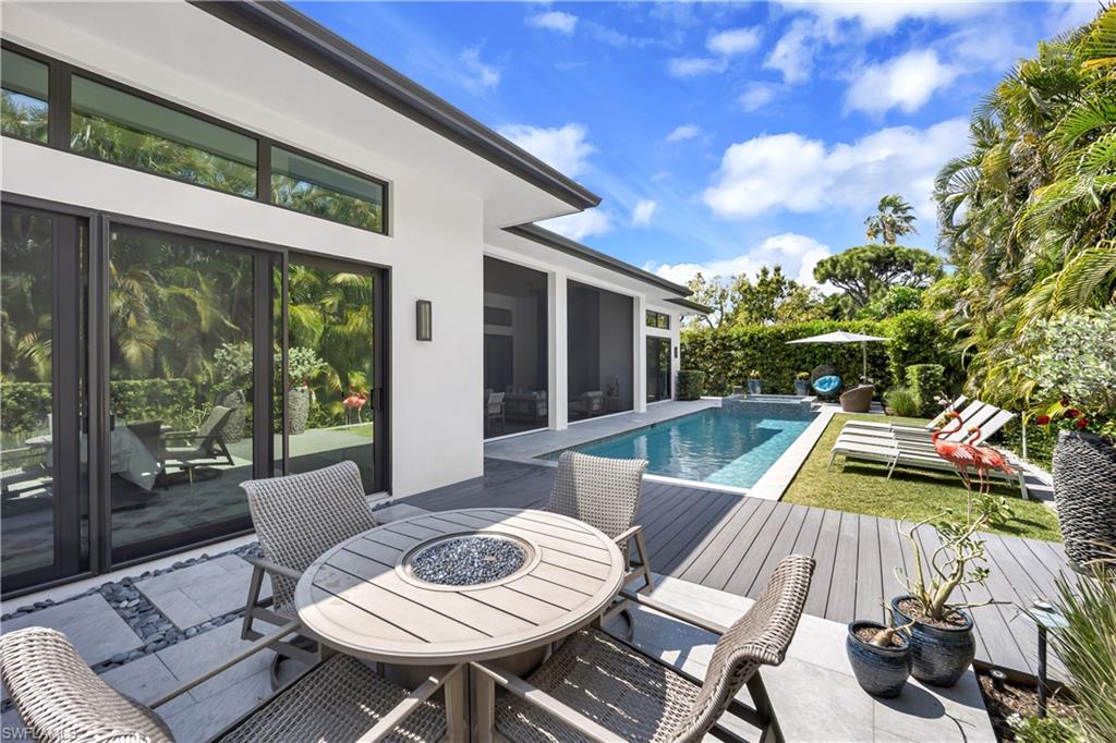 PARK SHORE - Residential