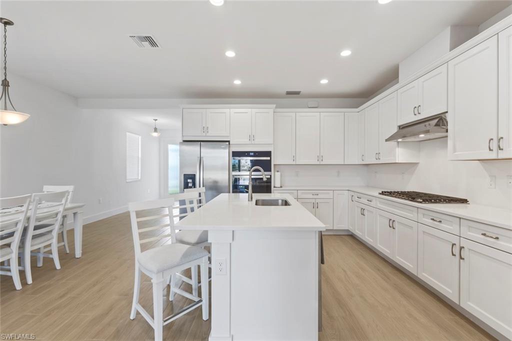 REGENCY - Residential