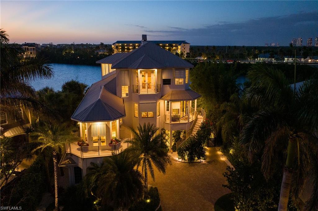 SOUTHPORT ON THE BAY - Residential