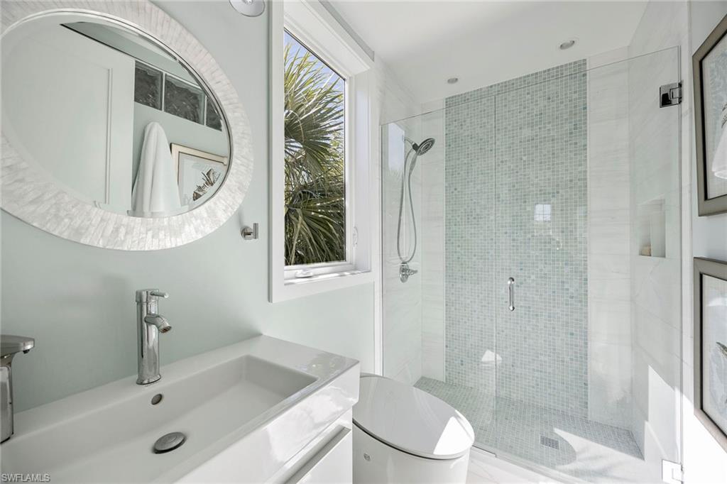 SOUTHPORT ON THE BAY - Residential