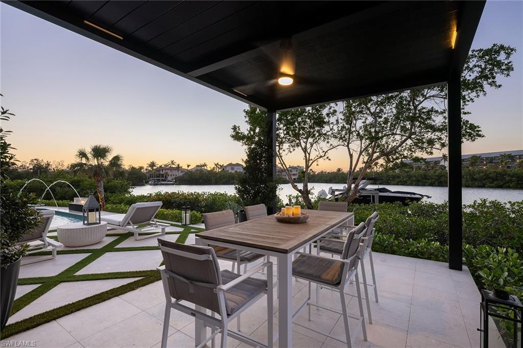 SOUTHPORT ON THE BAY - Residential