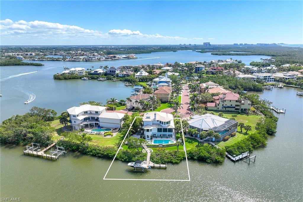 SOUTHPORT ON THE BAY - Residential