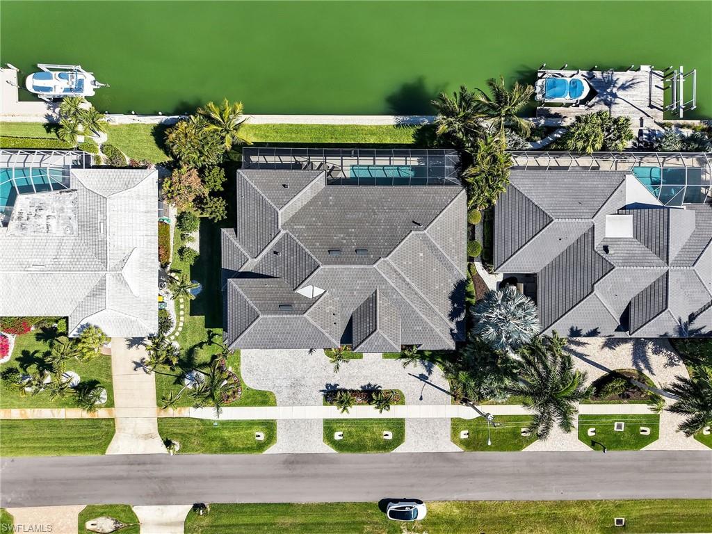 MARCO BEACH - Residential