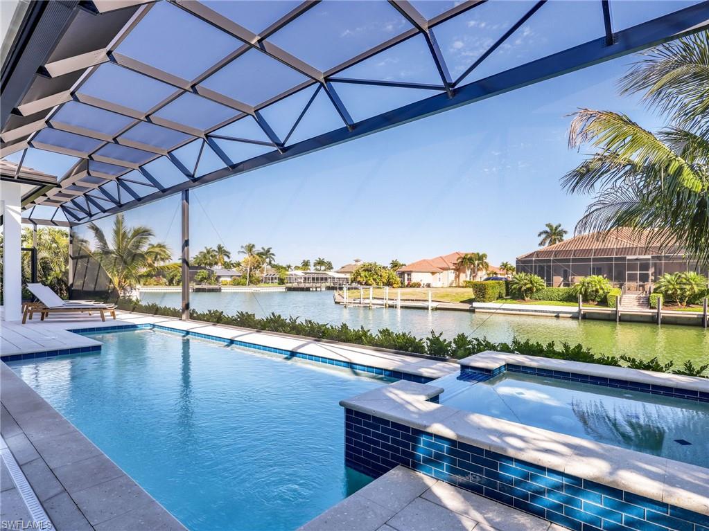 MARCO BEACH - Residential