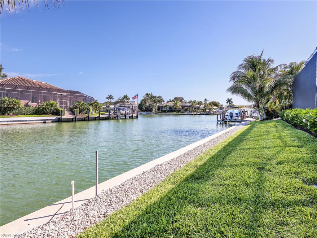 MARCO BEACH - Residential