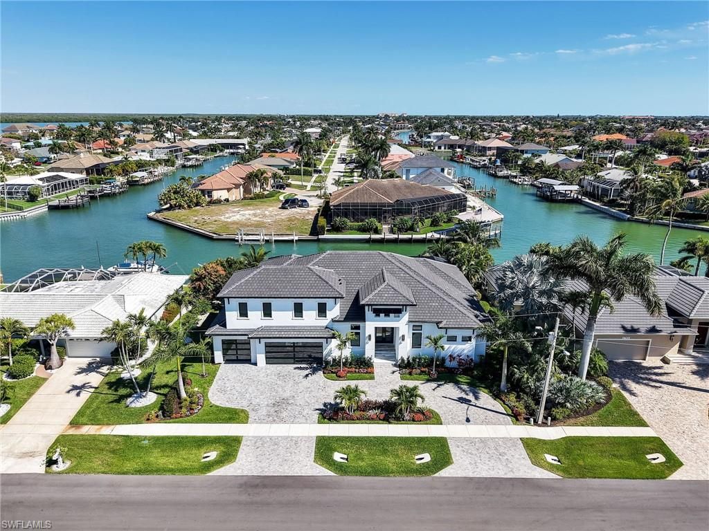Photo of 1749 Wavecrest CT, MARCO ISLAND, FL 34145 (MLS # 226013093)