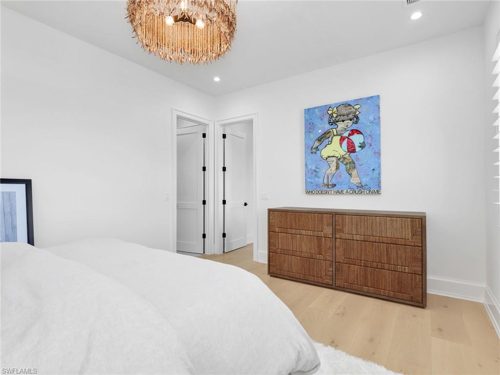 MARCO BEACH - Residential