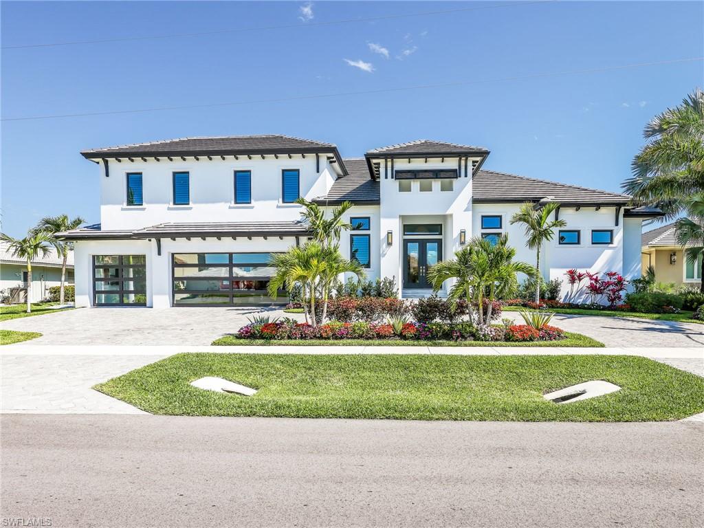 MARCO BEACH - Residential