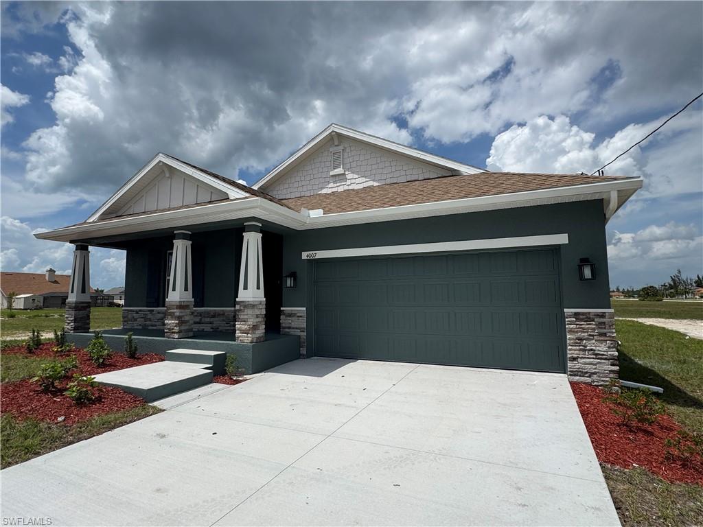 CAPE CORAL - Residential