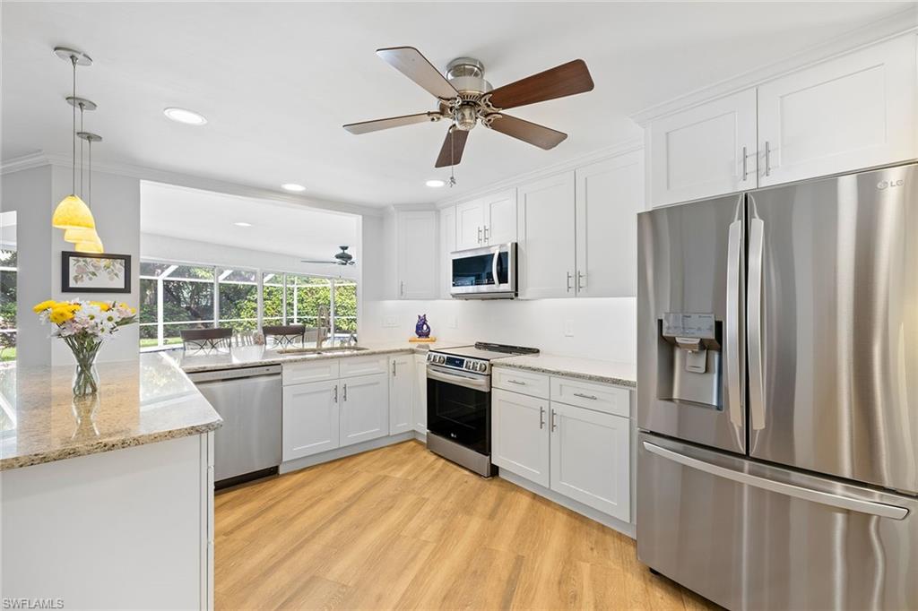 636 Park Shore DR