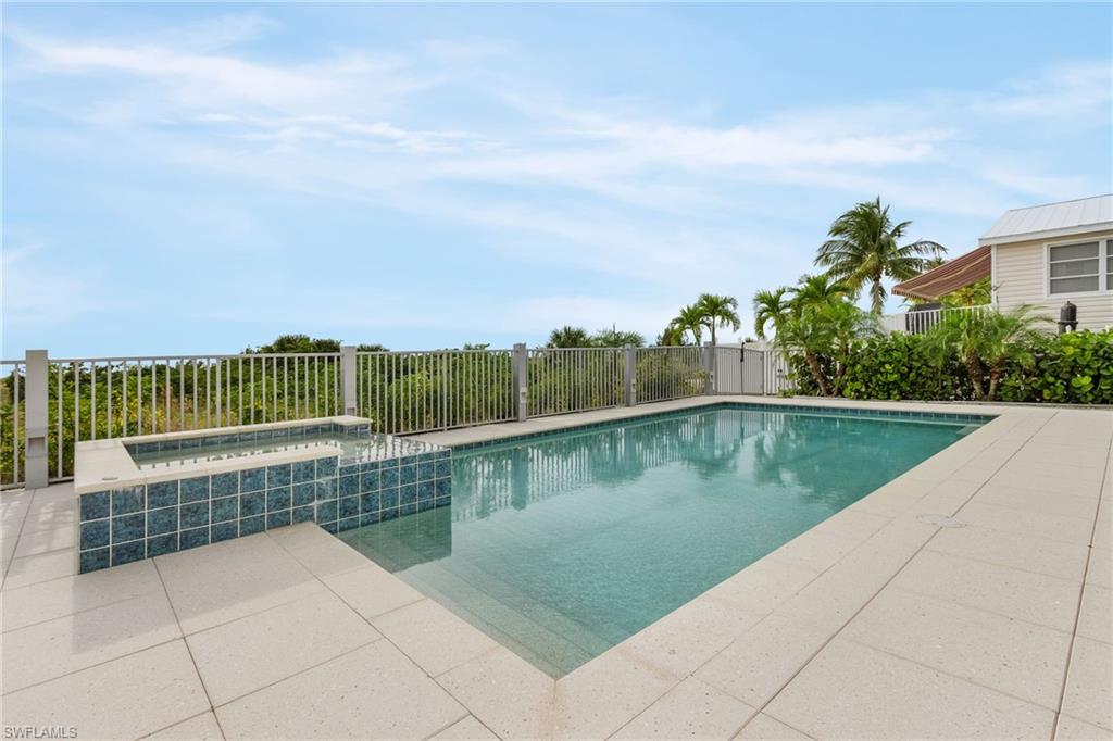 ESTERO PARK - Residential