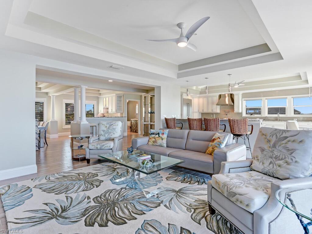 GALT ISLAND - Residential