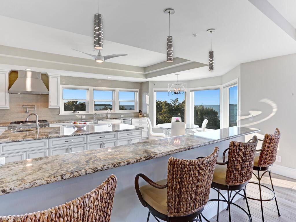 GALT ISLAND - Residential