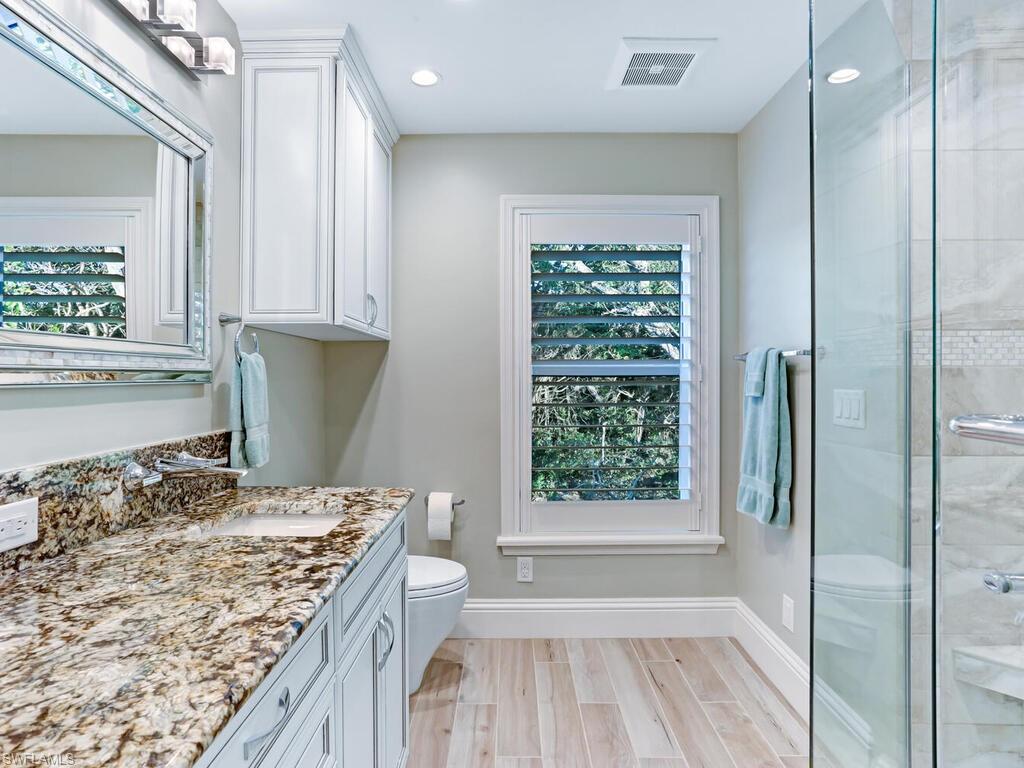 GALT ISLAND - Residential