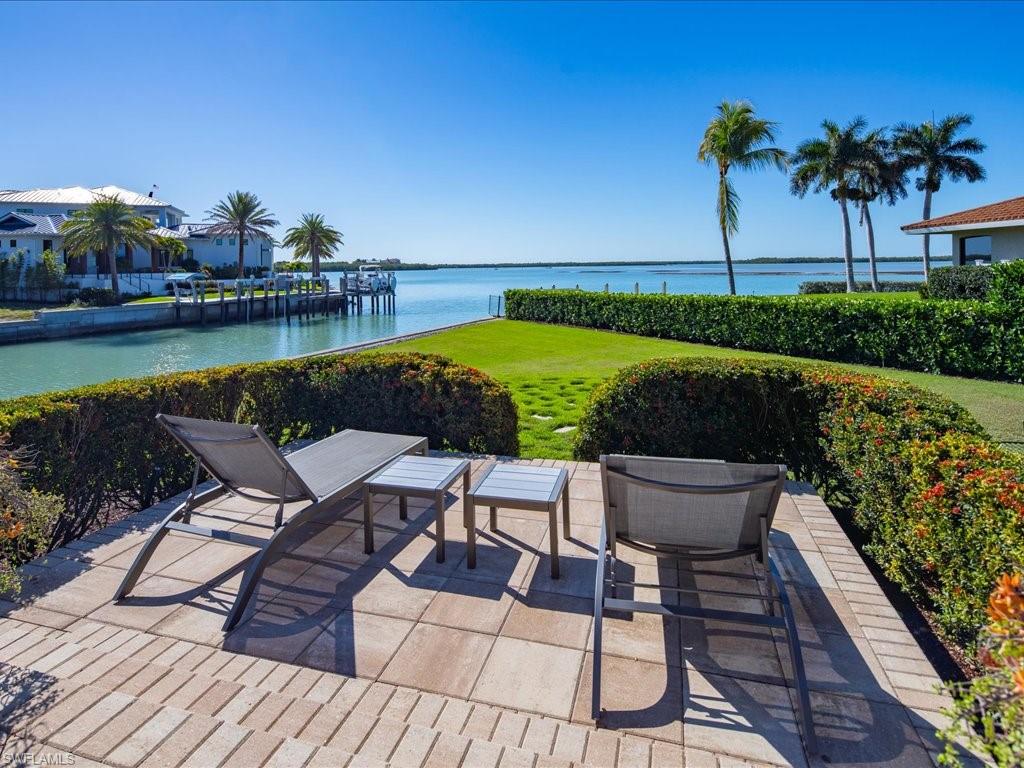 MARCO BEACH - Residential