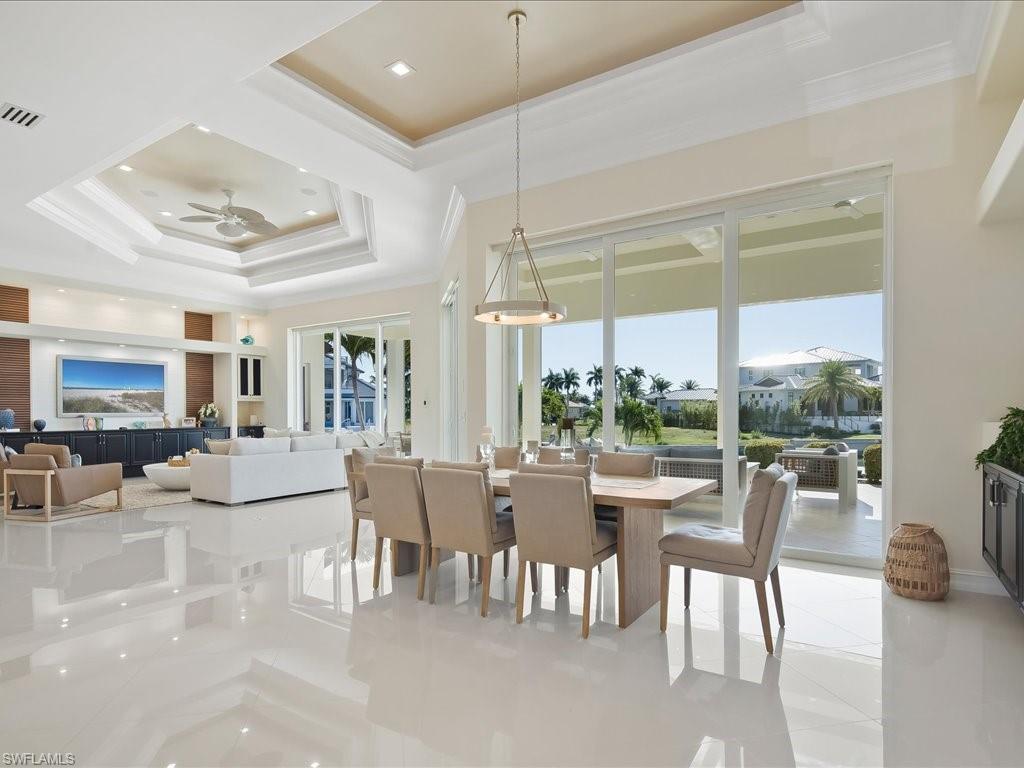 MARCO BEACH - Residential