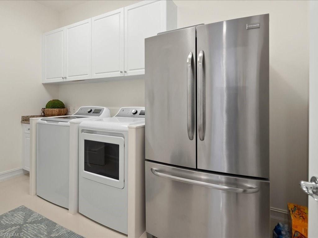 MARCO BEACH - Residential