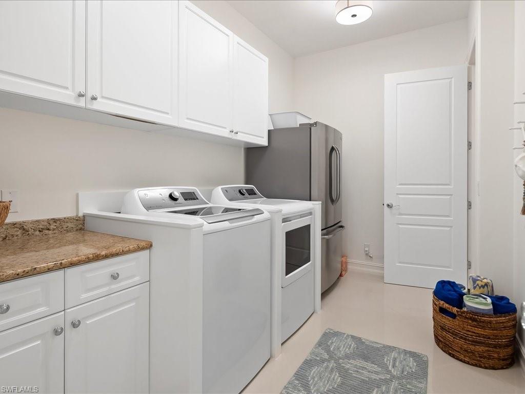 MARCO BEACH - Residential