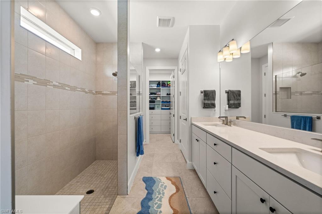 PARKSIDE - Residential